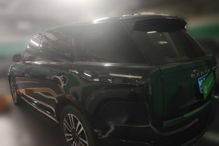 Used Land Rover Range 2023 Revised Version 3.0 L6 400 PS Extended Luxury Edition Rear Left 45 Deg