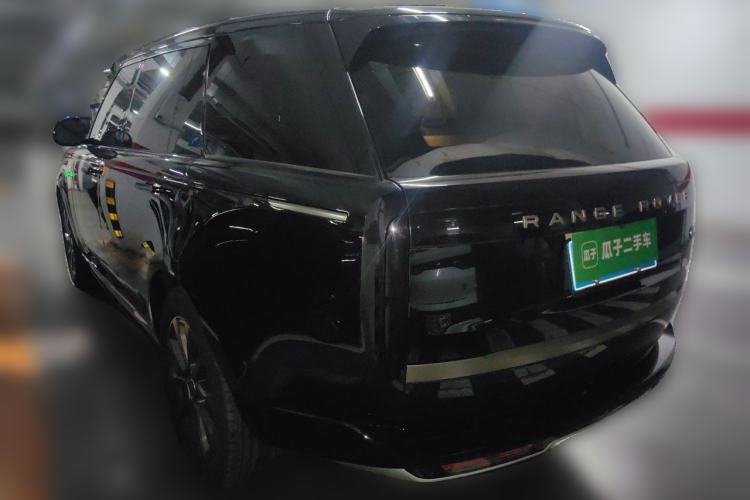 Used Land Rover Range 2023 3.0 L6 400 PS Prestige Seven-Seater Extended Version Rear Left 45 Deg