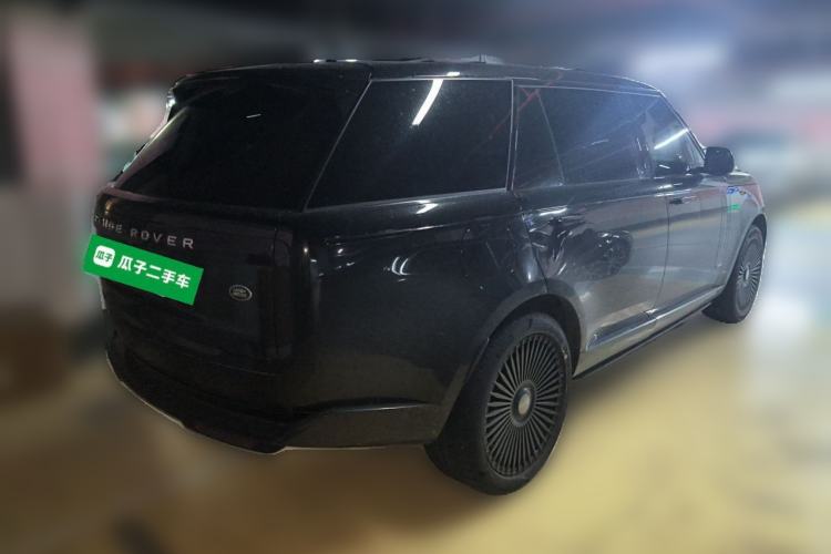 Used Land Rover Range 2023 3.0 L6 400 PS Flagship Extended Version Rear Right 45 Deg