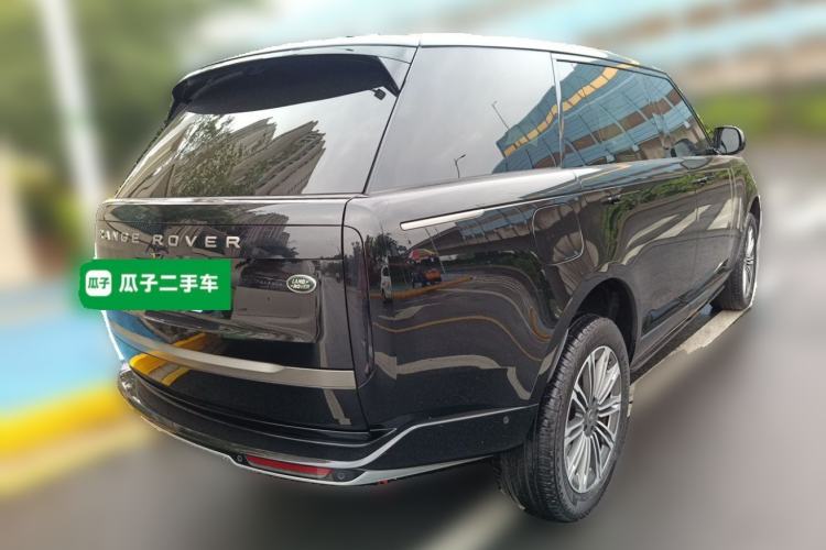 Used Land Rover Range 2023 3.0 L6 400 PS Prestige Seven-Seater Extended Version Rear Right 45 Deg