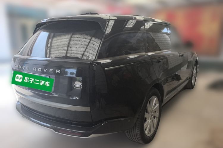 Used Land Rover Range 2023 3.0 L6 400 PS Prestige Seven-Seater Extended Version Rear Right 45 Deg