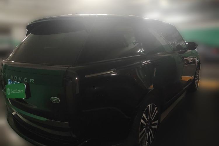 Used Land Rover Range 2023 Revised Version 3.0 L6 400 PS Extended Luxury Edition Rear Right 45 Deg