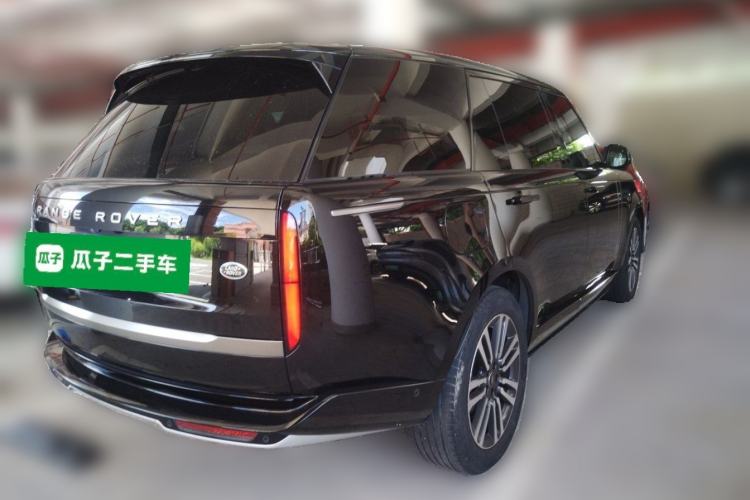 Used Land Rover Range 2023 Revised Version 3.0 L6 400 PS Extended Luxury Edition Rear Right 45 Deg