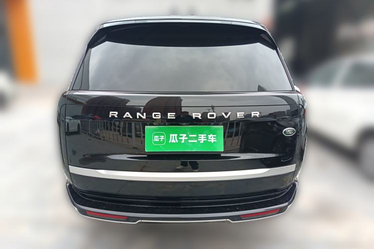 Used Land Rover Range 2023 3.0 L6 400 PS Extended Long-Wheelbase Version Rear