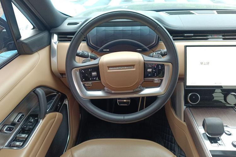Used Land Rover Range 2023 3.0 L6 400 PS Prestige Seven-Seater Extended Version Steering Wheel