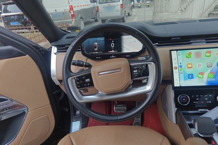 Used Land Rover Range 2023 3.0 L6 400 PS Prestige Seven-Seater Extended Version Steering Wheel