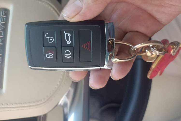 Used Land Rover Range  Vehicle Key