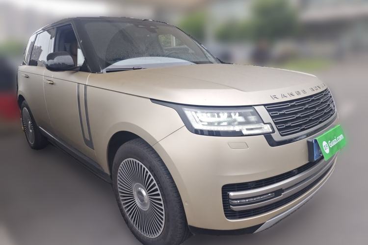 Used Land Rover Range 2023 3.0 L6 360 PS Grand Edition Front Right 45 Deg