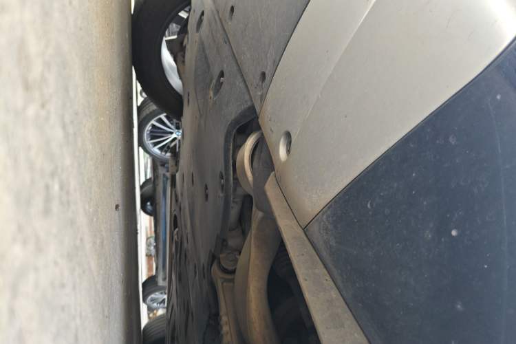Used Land Rover Range 2023 3.0 L6 360 PS Grand Edition Chassis Front Left