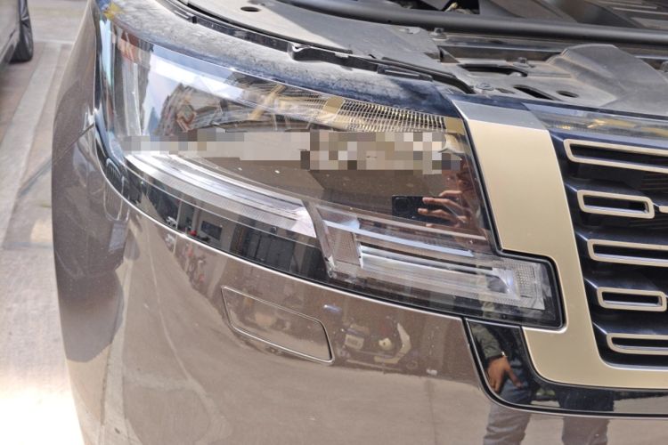 Used Land Rover Range 2023 3.0 L6 360 PS Grand Edition Right Front Headlight