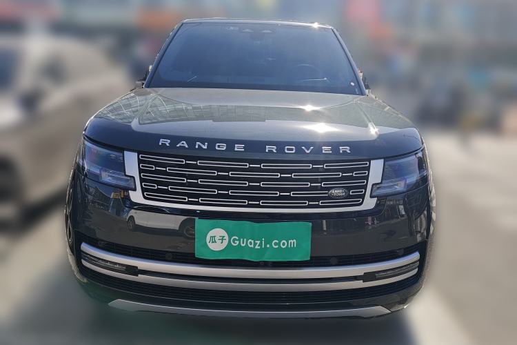 Used Land Rover Range 2023 3.0 L6 400 PS Extended Long-Wheelbase Version Front