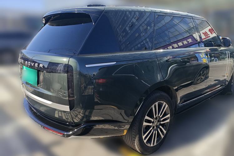Used Land Rover Range 2023 3.0 L6 400 PS Extended Long-Wheelbase Version Rear Right 45 Deg