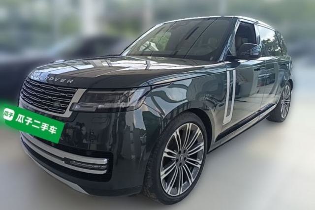 Ojetý Land Rover Range 2023 3.0 L6 400 PS Flagship Extended Version