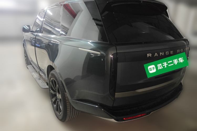 Used Land Rover Range 2023 3.0 L6 360 PS Grand Edition Rear Left 45 Deg