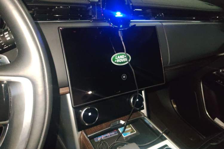 Used Land Rover Range 2023 Revised Version 3.0 L6 400 PS Extended Luxury Edition Audio And AC Panel
