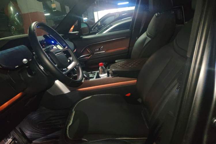 Used Land Rover Range 2023 Revised Version 3.0 L6 400 PS Extended Luxury Edition Left Front Seat