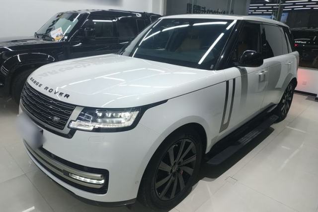 Used Land Rover Range 2023 3.0 L6 400 PS Prestige Seven-Seater Extended Version