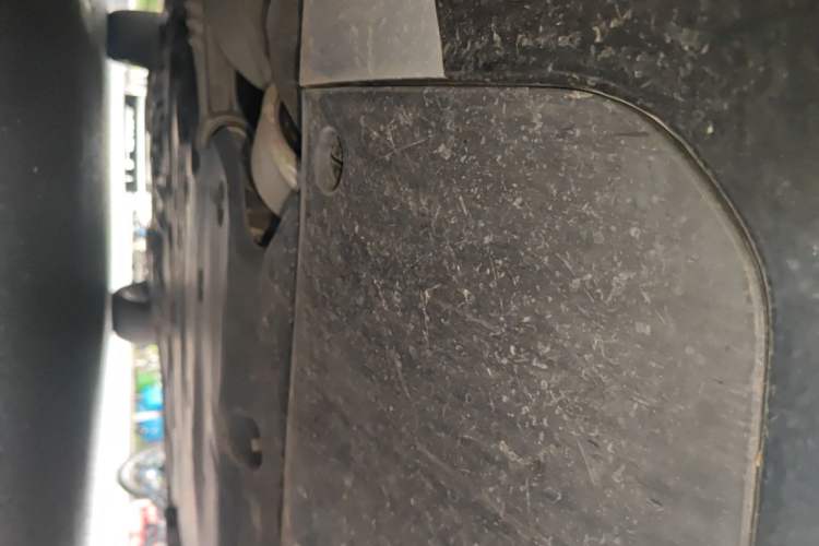 Used Land Rover Range 2023 3.0 L6 400 PS Extended Long-Wheelbase Version Chassis Front