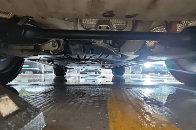 Used Land Rover Range  Chassis Rear