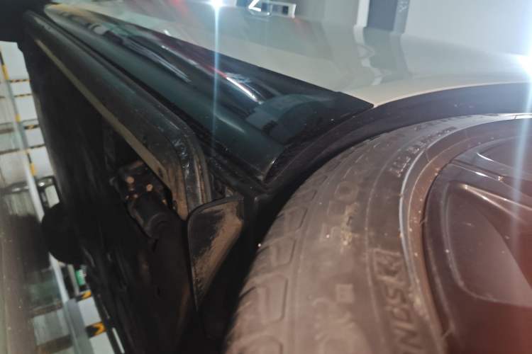 Used Land Rover Range 2023 3.0 L6 400 PS Prestige Seven-Seater Extended Version Chassis Rear Left