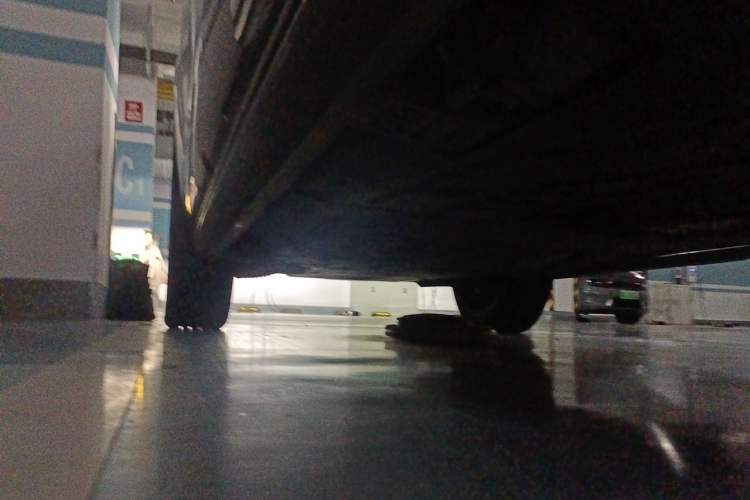 Used Land Rover Range 2023 3.0 L6 400 PS Prestige Seven-Seater Extended Version Chassis Rear Left
