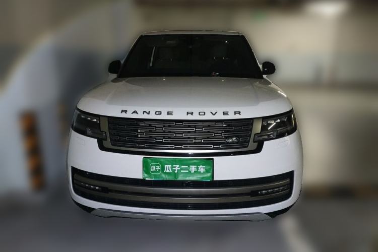 Used Land Rover Range 2023 3.0 L6 360 PS Grand Edition Front