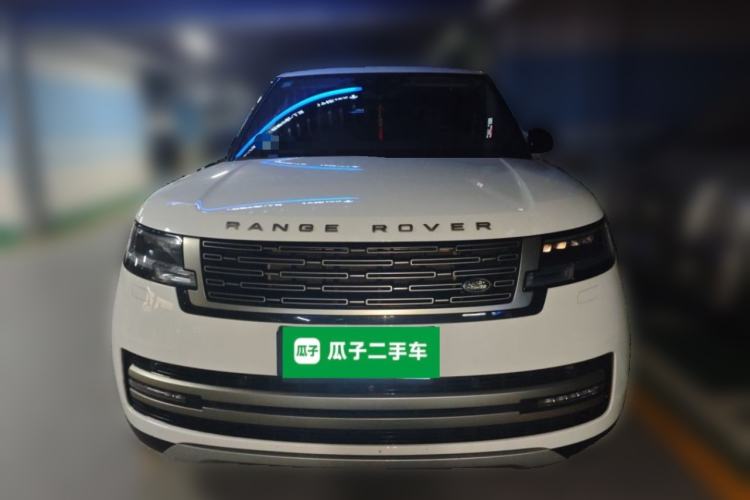 Used Land Rover Range 2023 3.0 L6 400 PS Prestige Seven-Seater Extended Version Front