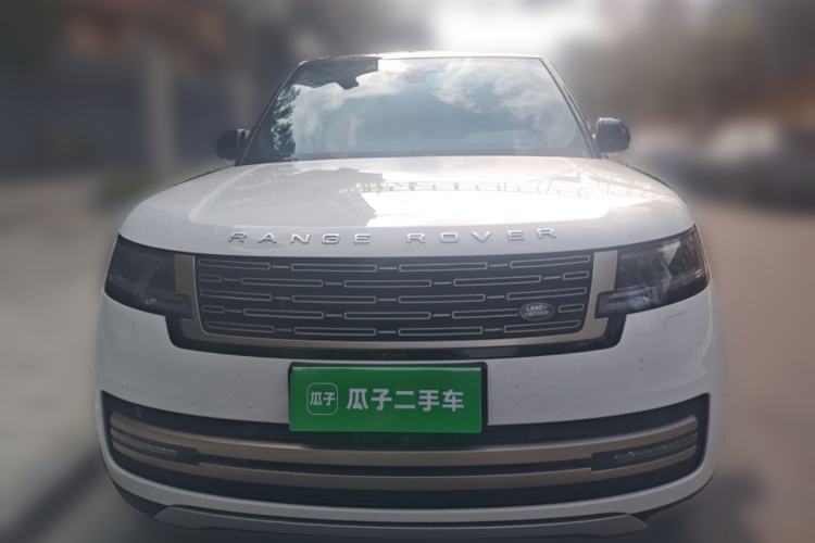 Used Land Rover Range 2023 3.0 L6 400 PS Prestige Seven-Seater Extended Version Front