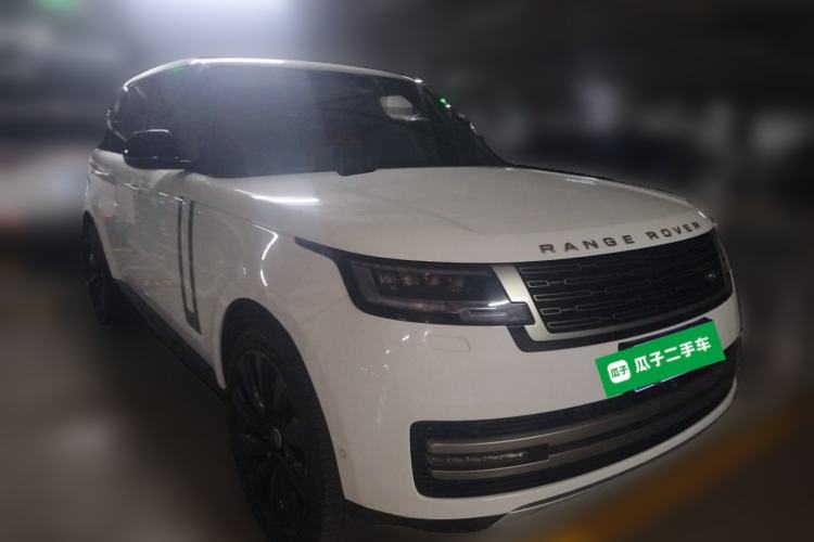 Used Land Rover Range 2023 3.0 L6 360 PS Grand Edition Front Right 45 Deg