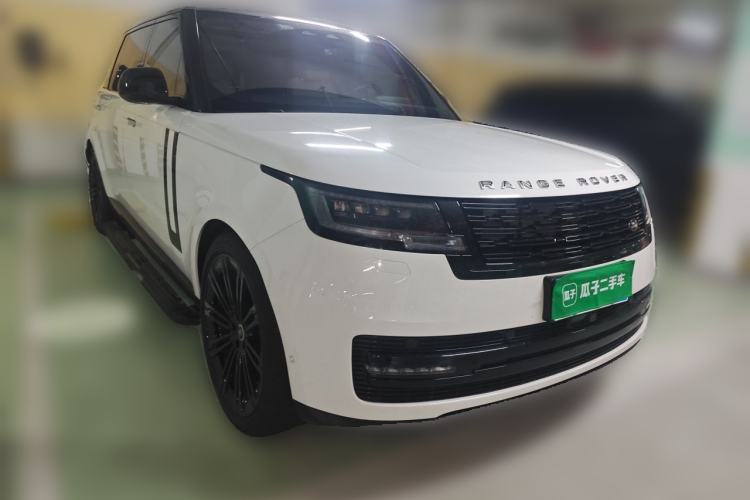 Used Land Rover Range 2023 3.0 L6 400 PS Prestige Seven-Seater Extended Version Front Right 45 Deg