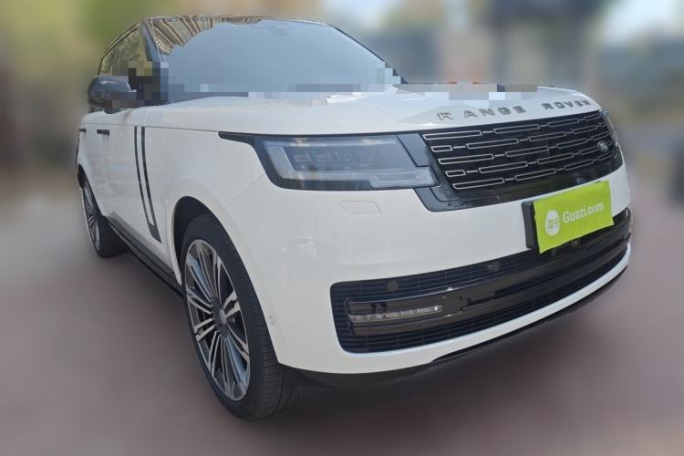 Used Land Rover Range 2023 3.0 L6 360 PS Grand Edition Front Right 45 Deg