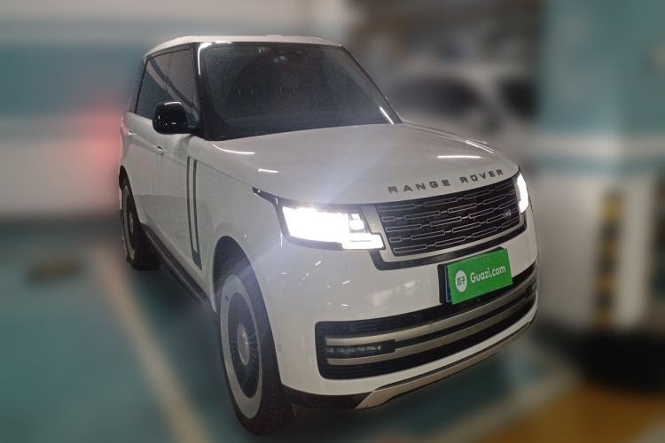 Used Land Rover Range 2023 3.0 L6 400 PS Prestige Seven-Seater Extended Version Front Right 45 Deg