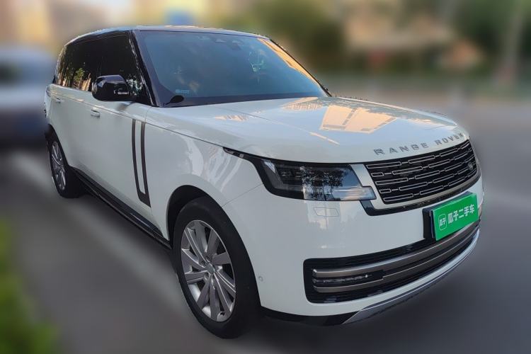 Used Land Rover Range 2023 3.0 L6 400 PS Prestige Seven-Seater Extended Version Front Right 45 Deg