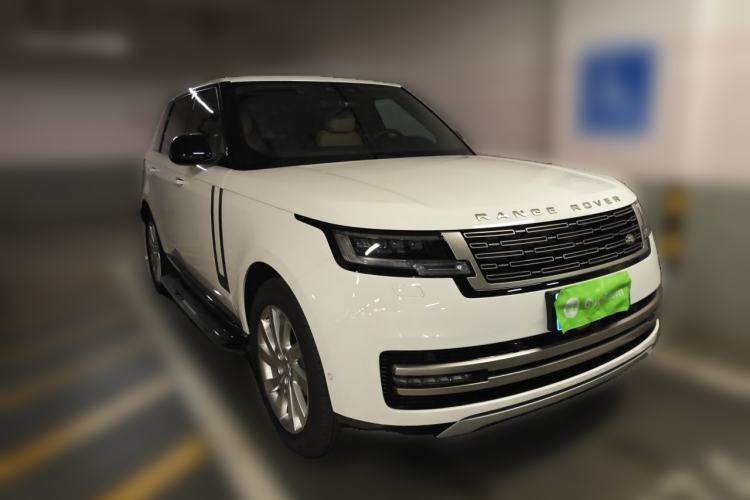 Used Land Rover Range 2023 3.0 L6 360 PS Grand Edition Front Right 45 Deg