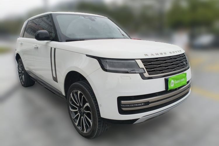 Used Land Rover Range 2023 3.0 L6 400 PS Prestige Seven-Seater Extended Version Front Right 45 Deg