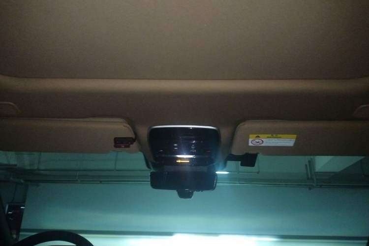 Used Land Rover Range 2023 3.0 L6 360 PS Grand Edition Headliner
