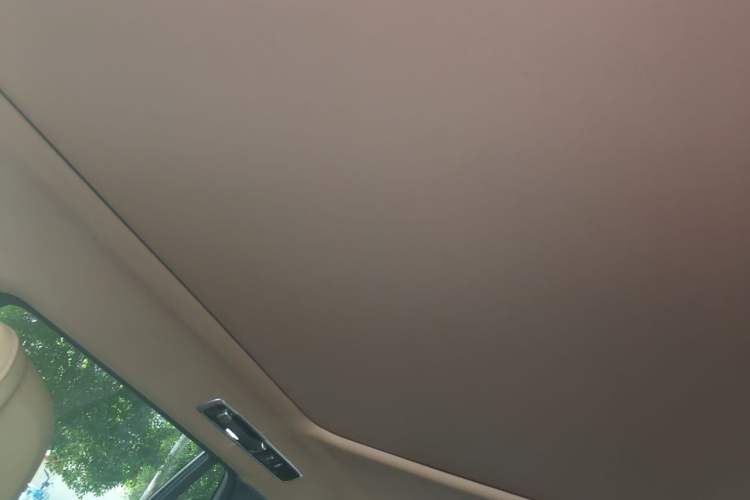 Used Land Rover Range 2023 Revised Version 3.0 L6 400 PS Extended Luxury Edition Headliner