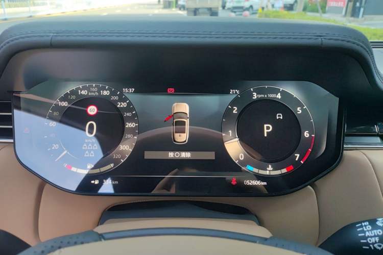 Used Land Rover Range 2023 3.0 L6 400 PS Prestige Seven-Seater Extended Version Instrument Cluster