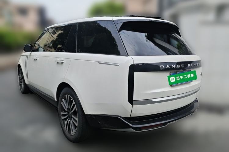Used Land Rover Range 2023 3.0 L6 400 PS Extended Luxury Edition Rear Left 45 Deg