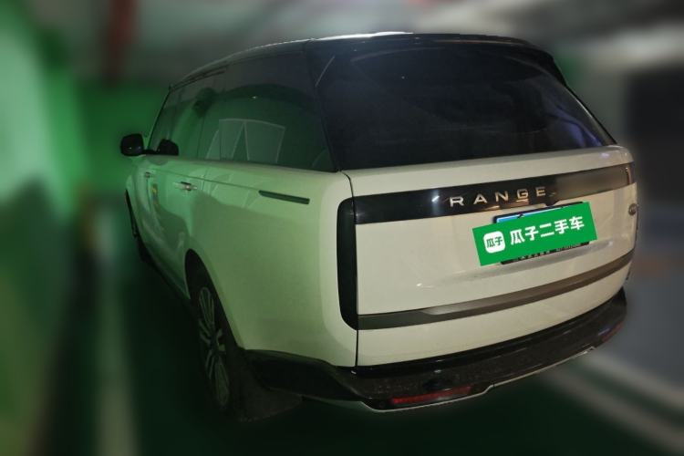 Used Land Rover Range 2023 Revised Version 3.0 L6 400 PS Extended Luxury Edition Rear Left 45 Deg