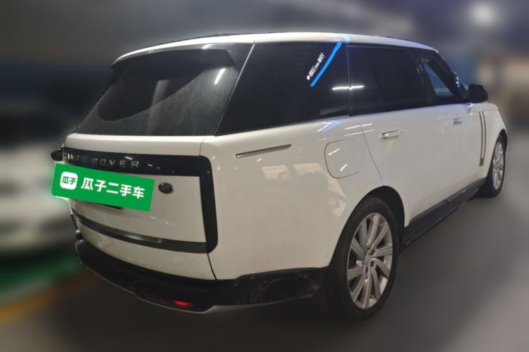 Used Land Rover Range 2023 3.0 L6 400 PS Prestige Seven-Seater Extended Version Rear Right 45 Deg