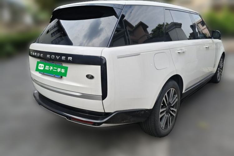 Used Land Rover Range 2023 3.0 L6 400 PS Extended Luxury Edition Rear Right 45 Deg