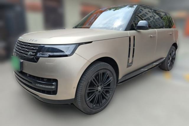 Used Land Rover Range 2023 4.4 V8 530 PS First Edition