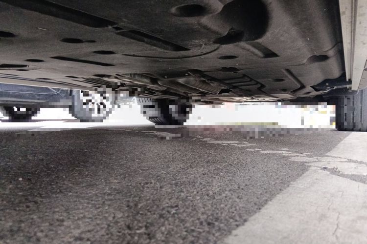 Used Land Rover Range 2024 3.0 L6 400 PS Prestige Extended Version 7-Seater Chassis Front Left