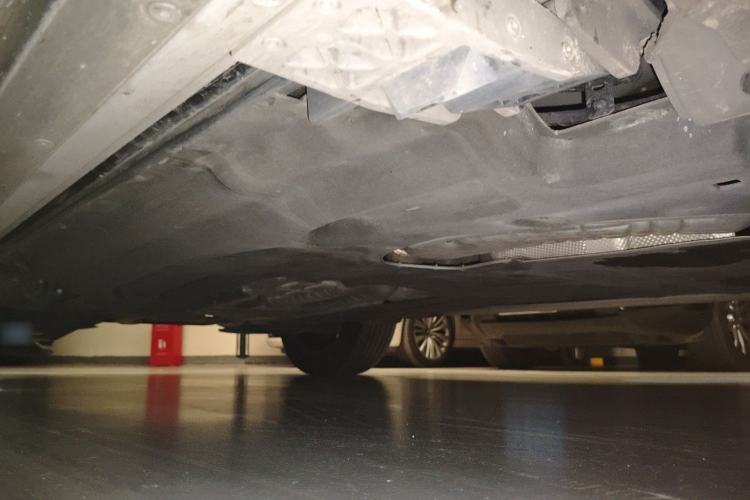 Used Land Rover Range 2024 3.0 L6 360 PS Grand Edition Chassis Front Right