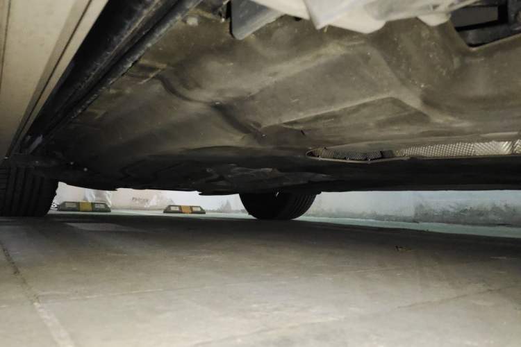 Used Land Rover Range 2024 3.0 L6 360 PS Grand Edition Chassis Front Right