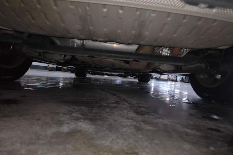 Used Land Rover Range 2024 3.0 L6 400 PS Prestige Extended Version 7-Seater Chassis Rear
