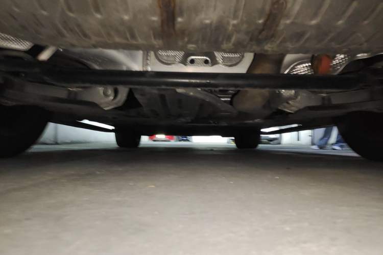 Used Land Rover Range 2024 3.0 L6 360 PS Grand Edition Chassis Rear