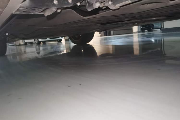 Used Land Rover Range 2024 3.0 L6 400 PS Extended Luxury Edition Chassis Rear Left