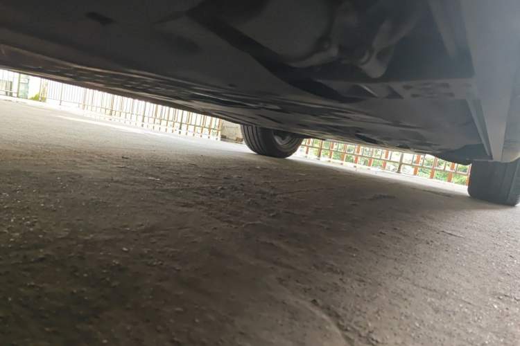 Used Land Rover Range 2024 3.0 L6 400 PS Prestige Extended Version 7-Seater Chassis Rear Right